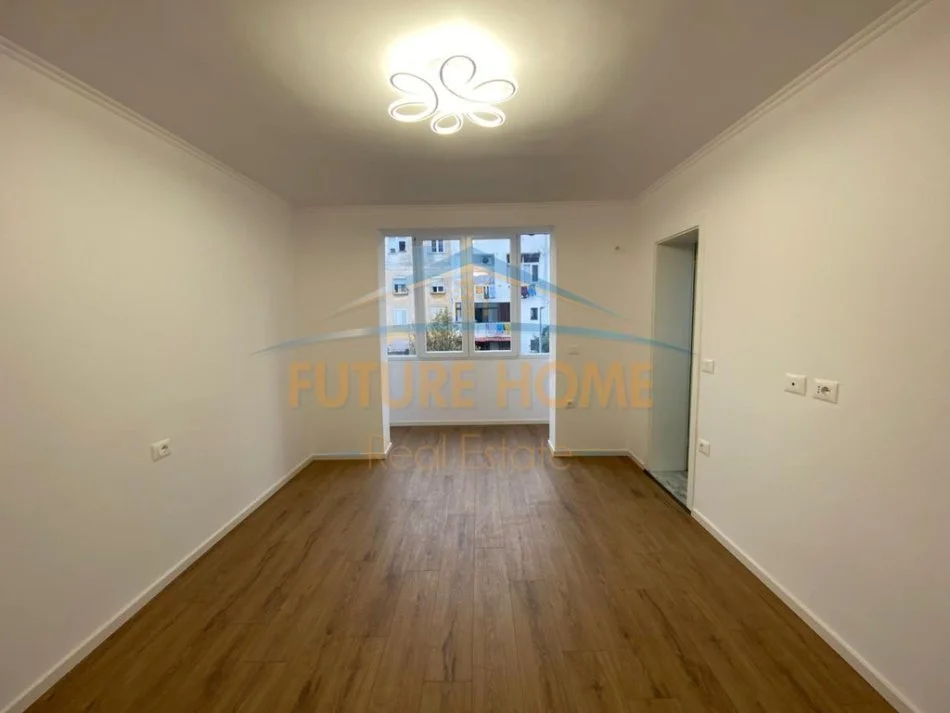 Tirane, shitet apartament 1+1 Kati 3, 30 m² 95.000 € (Myslym Shyri)
