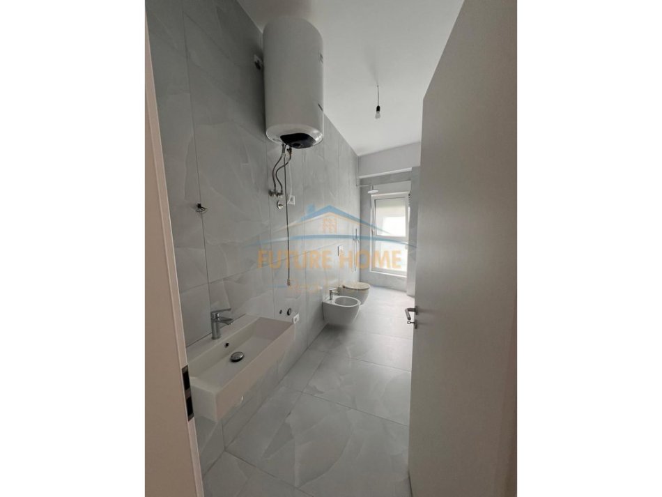 Shqiperi, shitet apartament 1+1 Kati 5, 64 m² 109.500 € (Kompleksi Kaimi)