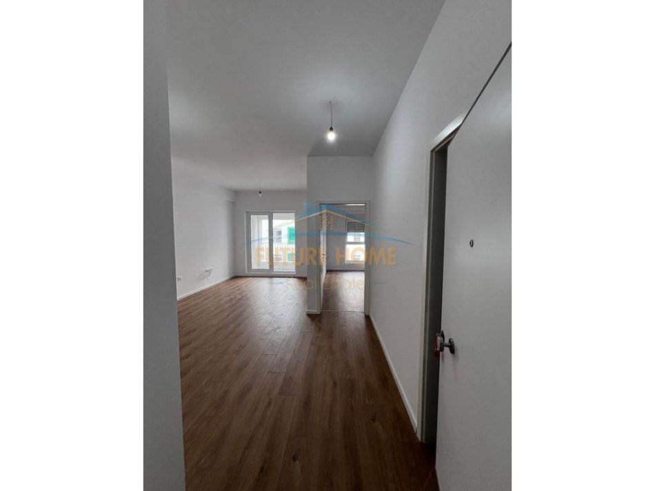 Tirane, shitet apartament 1+1 Kati 6, 61 m² 105.000 € (ALI DEM)