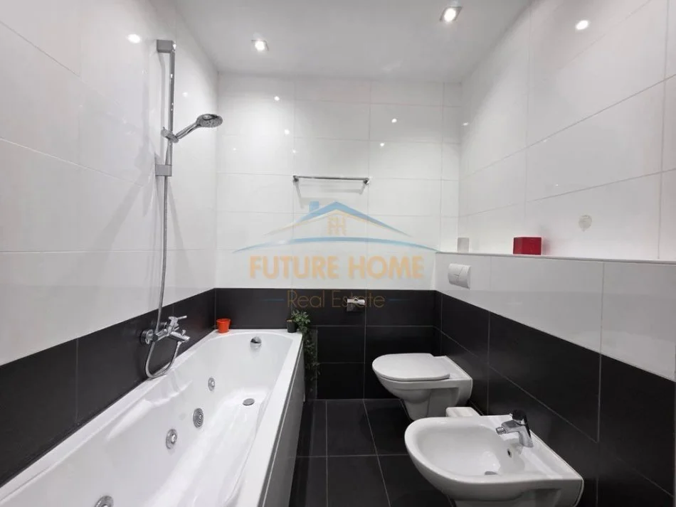 Tirane, shitet apartament 3+1 Kati 1, 250 m² 650.000 € (Rezidenca Touch of The Sun)