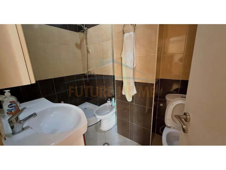 Tirane, shitet apartament 1+1+Ballkon Kati 6, 84 m² 140.000 € (Don Bosko)