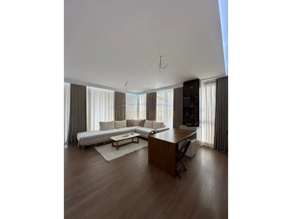 Tirane, shitet apartament 3+1+Ballkon Kati 3, 150 m² 350.000 € (AVID Residence (Usluga), Jordan Misja)