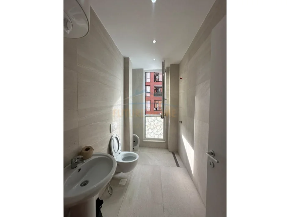 Tirane, shitet apartament 3+1+Ballkon Kati 3, 150 m² 350.000 € (AVID Residence (Usluga), Jordan Misja)