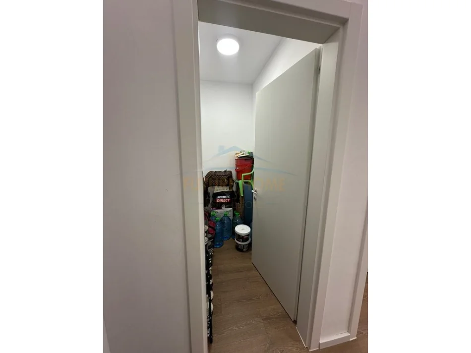 Tirane, shitet 3+1 Kati 3, 151 m² 350.000 € (Jordan Misja (usluga))