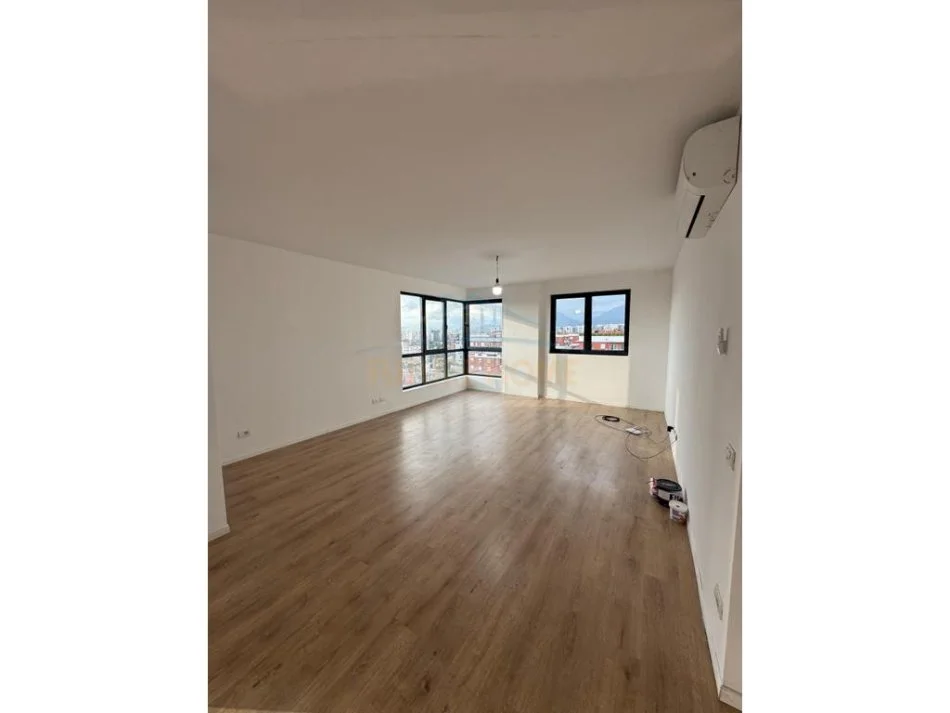 Tirane, shitet apartament 2+1 Kati 8, 124 m² 204.000 € (Rezidenca Future Home)