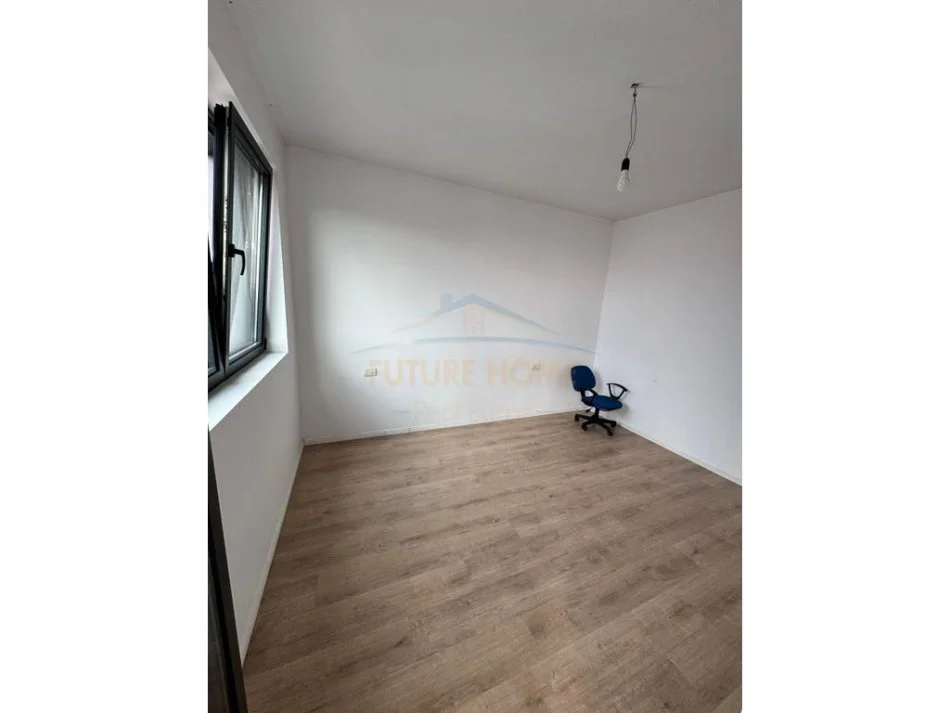 Tirane, shitet apartament 2+1 Kati 8, 124 m² 204.000 € (Rezidenca Future Home)