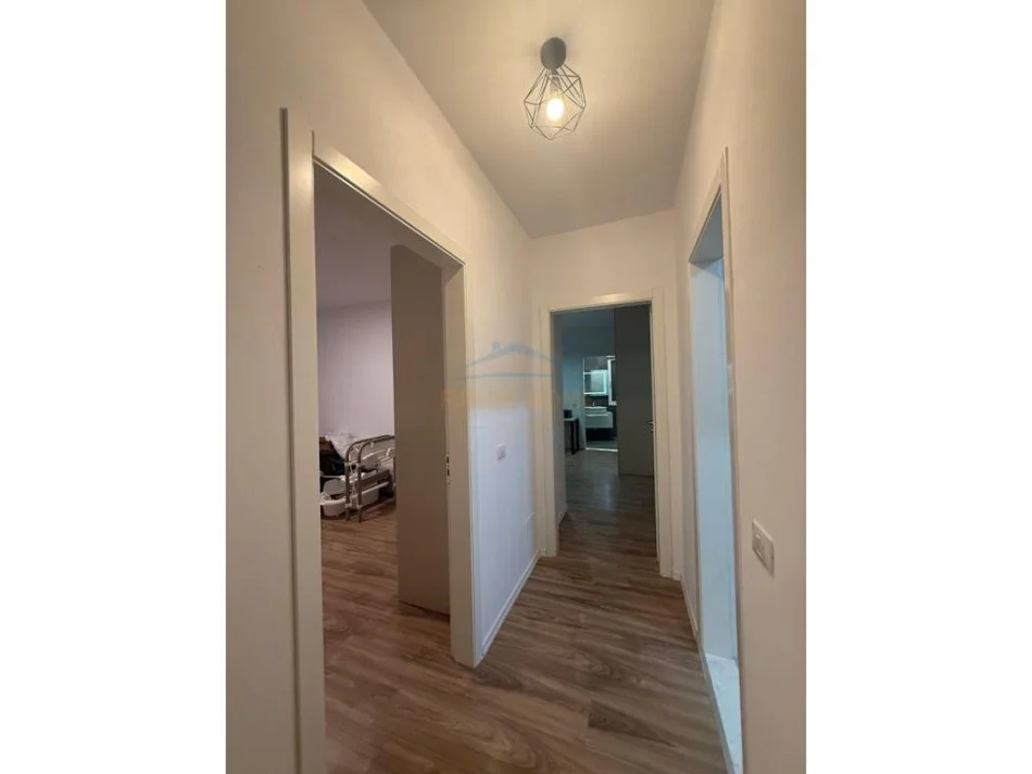 Shitet, Apartament 3+1+2 , Linzë, Tiranë 141,000 €