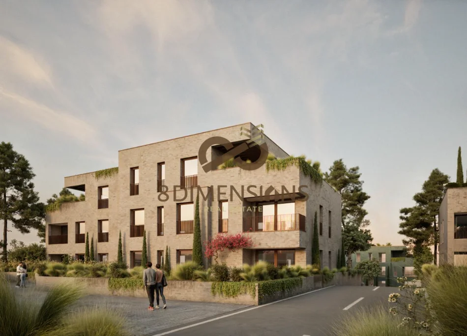 Tirane, shitet apartament 2+1 Kati 1, 192 m² 266.000 € (mjull bathore)