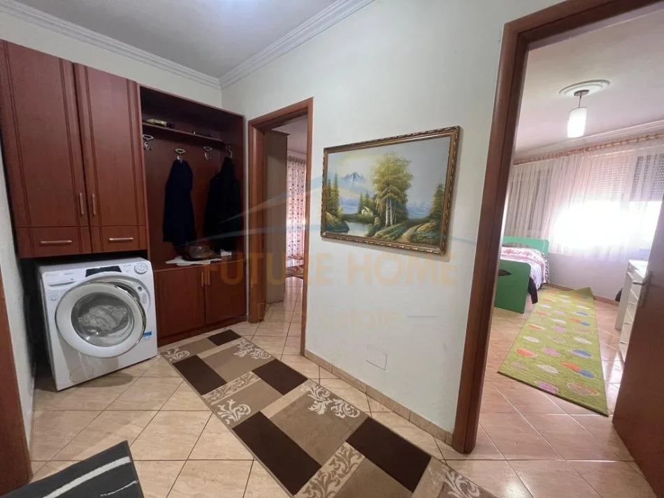 Tirane, shitet apartament 2+1+Ballkon Kati 5, 104 m² 130.000 € (Misto Mame)
