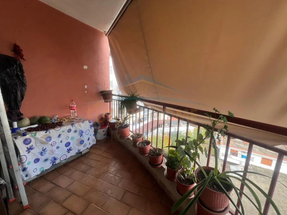 Tirane, shitet apartament 2+1+Ballkon Kati 5, 104 m² 125.000 € (Misto Mame)