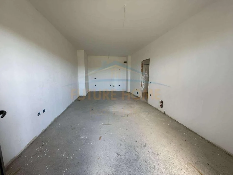 shitet apartament 1+1 Kati 7, 72 m² 113.480 € (Unaza e re)