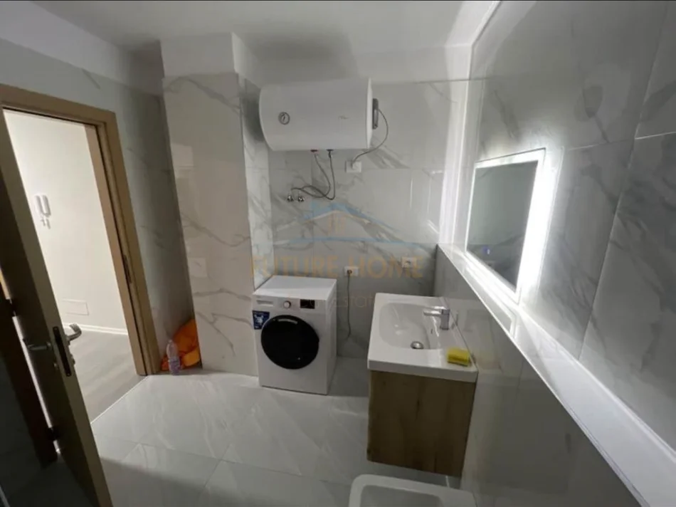 Tirane, jepet me qera apartament 1+1 Kati 1, 75 m² 500 € (5 MAJI)