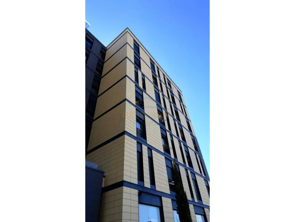 Tirane, shitet apartament 2+1+Ballkon Kati 1, 87 m² 210.000 € (Rezidenca Quartum, Rruga Panorama)