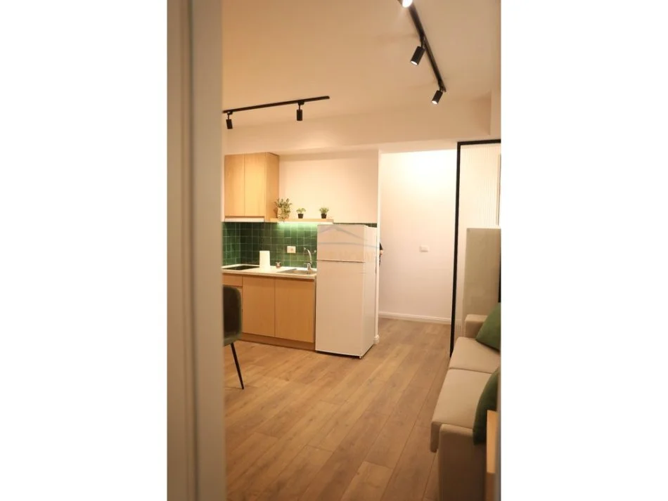 Pogradec, shitet apartament 2+1 Kati 1, 75 m² 110.000 € (Stadiumi)