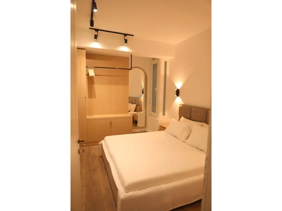 Pogradec, shitet apartament 2+1 Kati 1, 75 m² 110.000 € (Stadiumi)