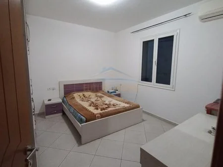 Vlore, jepet me qera apartament 2+1 Kati 1, 64 m² 300 € 