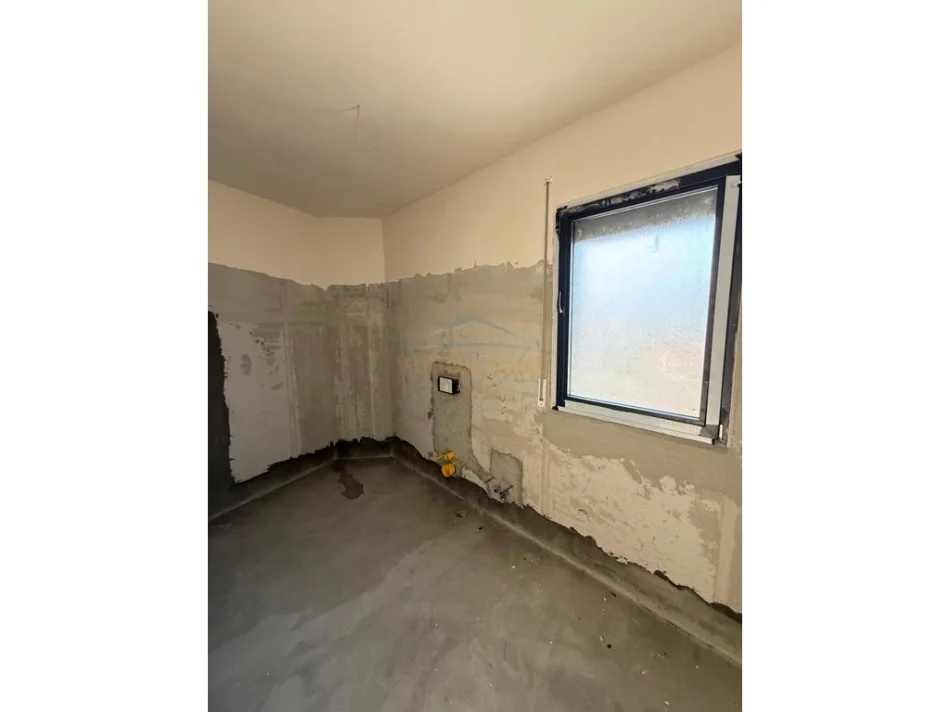 Tirane, shitet apartament 2+1+Ballkon Kati 4, 113 m² 215.000 € (Parallel Living, Don Bosko)