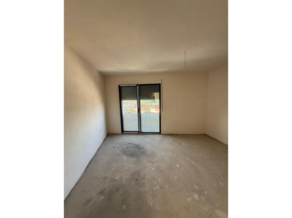 Tirane, shitet apartament 2+1+Ballkon Kati 4, 113 m² 215.000 € (Parallel Living, Don Bosko)