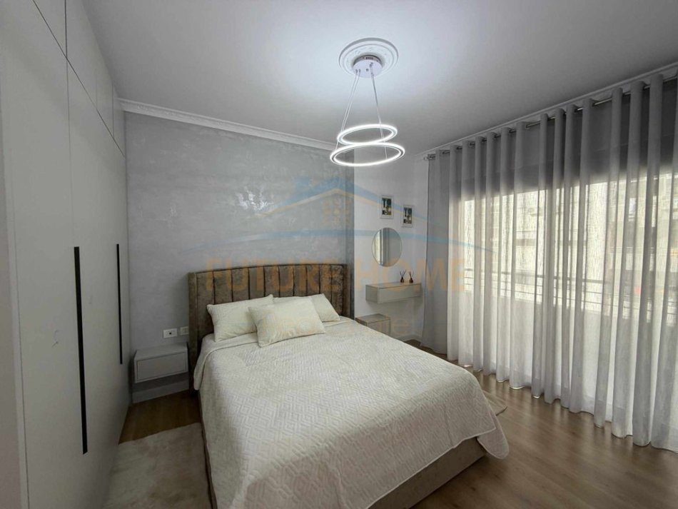 Shitet , Apartament 2+1+2 Unaza e Re, Tirane 168,000 €, UNA59367