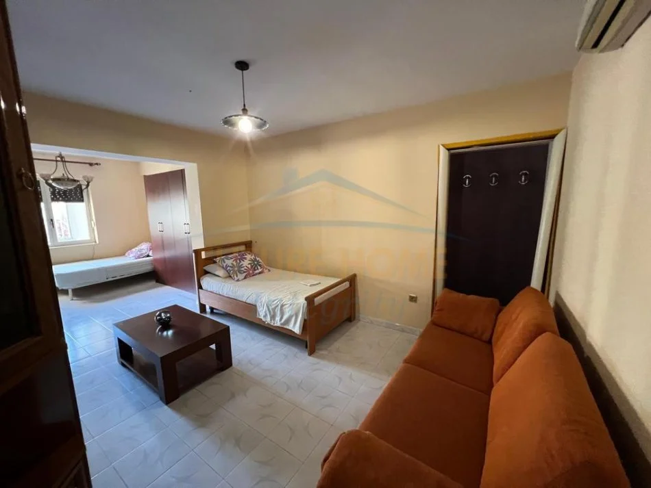 Qera, Apartament 2+1, Shkolla e Baletit 650 €