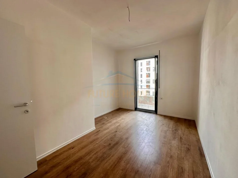 Tirane, shitet apartament 2+1+Ballkon Kati 5, 104 m² 187.000 € (Parallel Living, Don Bosko)