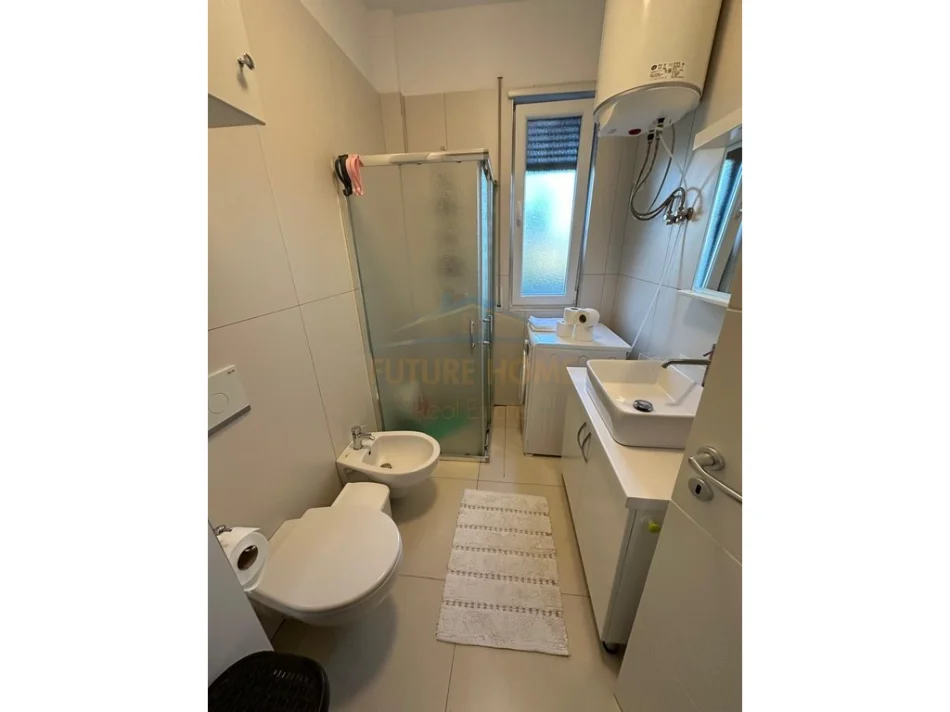 Tirane, shitet apartament 1+1+Ballkon Kati 0, 66 m² 270.000 € (Hamallaj)