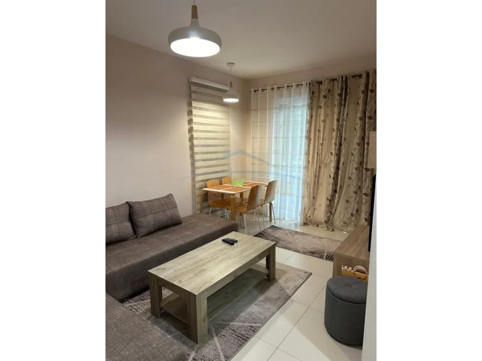 Tirane, shitet apartament 1+1+Ballkon Kati 0, 66 m² 270.000 € (Hamallaj)