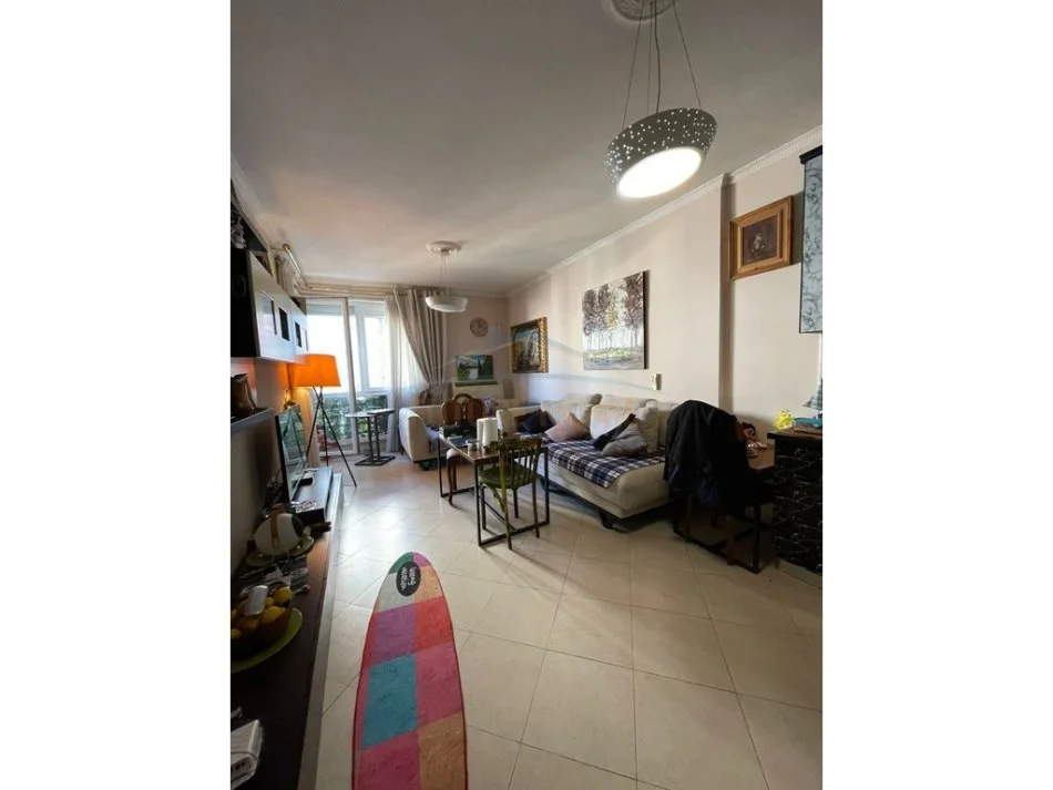 Tirane, shes apartament 2+1+Ballkon Kati 5, 99 m² 156.000 €