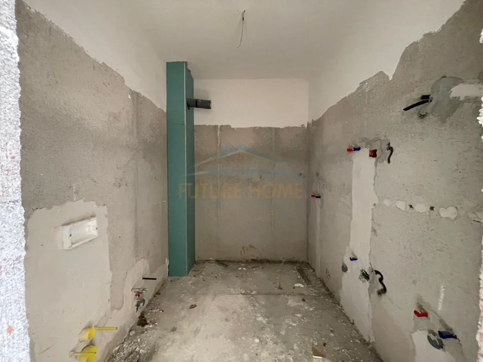 Tirane, shitet apartament 2+1+Ballkon Kati 5, 107 m² 258.480 € (Kompleksi Novus, Bulevardi i Ri)
