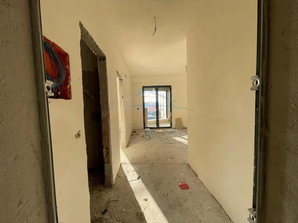 Tirane, shitet apartament 2+1+Ballkon Kati 5, 107 m² 258.480 € (Kompleksi Novus, Bulevardi i Ri)