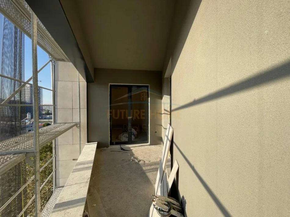 Tirane, shitet apartament 2+1+Ballkon Kati 5, 108 m² 220.785 € (Bulevardi i Ri)