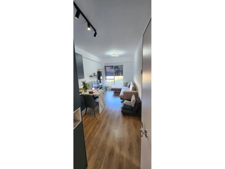 SHITET APARTAMENT 1+1 KOMPLEKSI OXA, SHKOZE