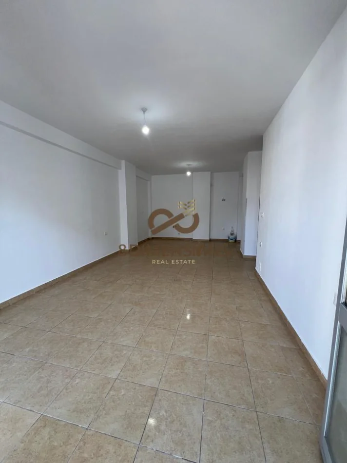 Tirane, shitet apartament 1+1+Ballkon Kati 7, 73 m² 124.000 € (yzberisht)