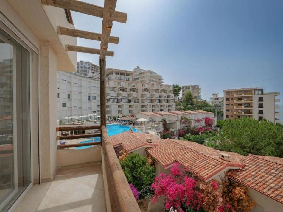 Sarande, shitet apartament 1+1+Ballkon Kati 2, 68 m² 180.000 € (Sarande, Kompleksi Bougainville Bay)