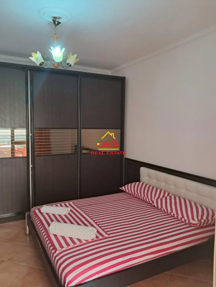 Vlore, shitet apartament 2+1+Ballkon Kati 3, 104 m² (Rruga Murat Tërbaçi)