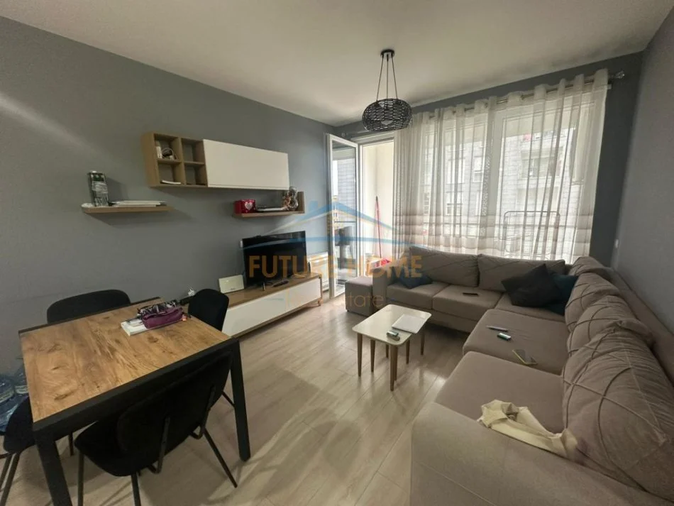Tirane, shitet apartament 2+1+Ballkon Kati 5, 96 m² (Don Bosko)