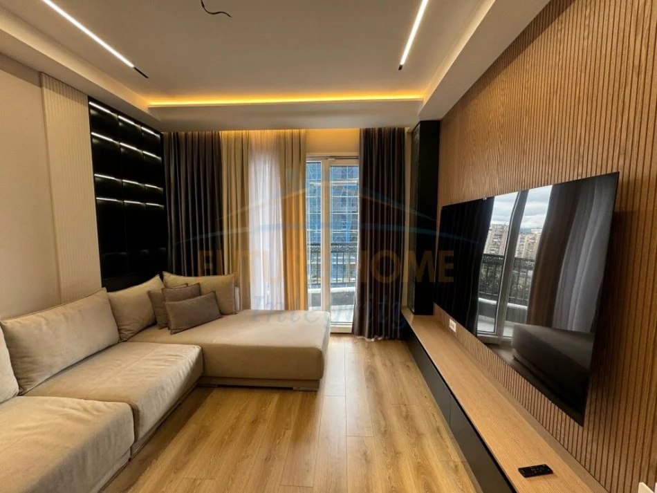 Tirane, jepet me qera 2+1+Ballkon Kati 5, 107 m² 750 € (Don Bosko)