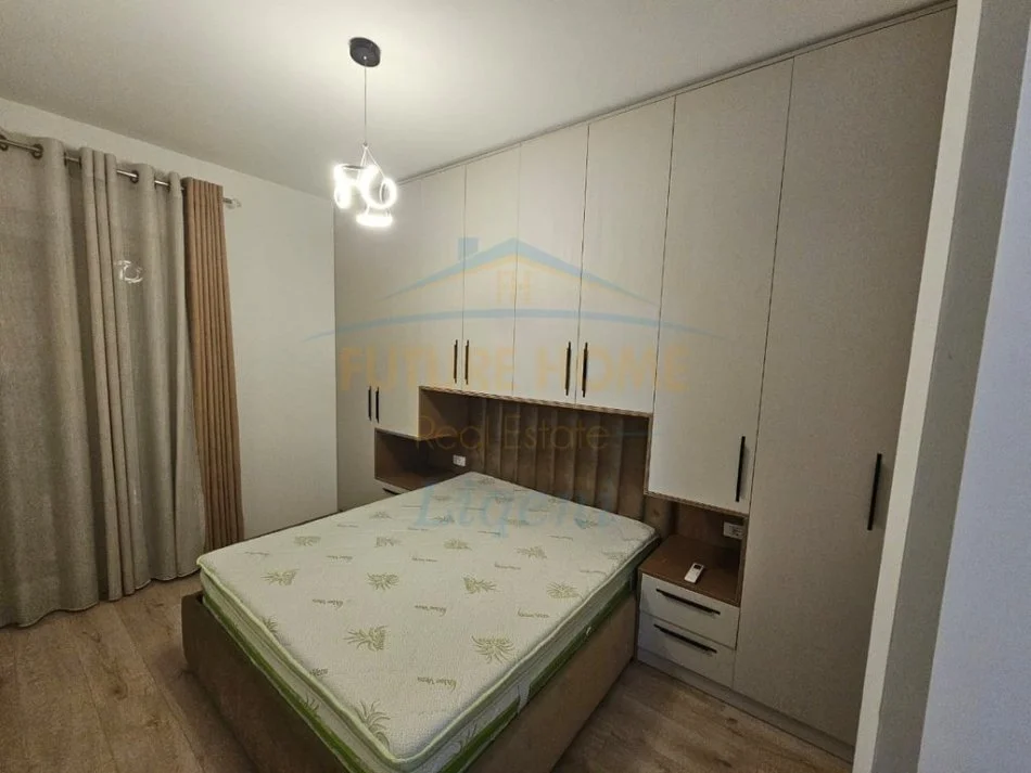 Tirane, qera, apartament 2+1+Ballkon Kati 1, 65 m² (Liqeni i Thate, Park Life.)
