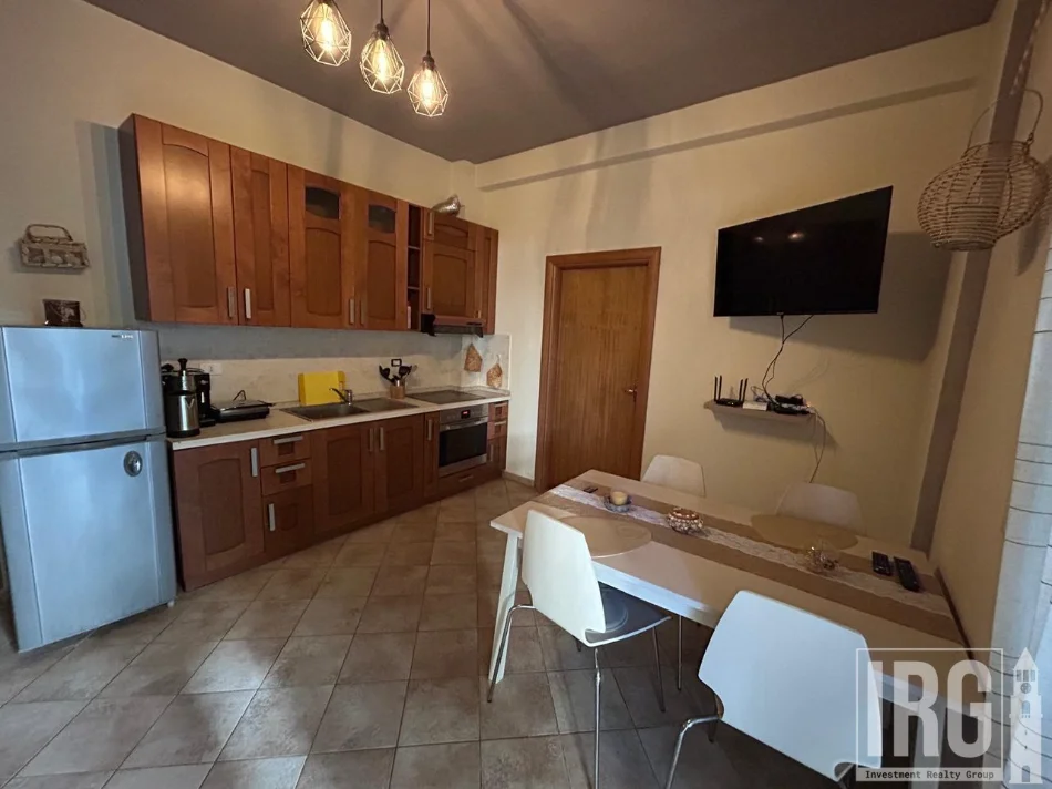 Mali Robit, shitet apartament 1+1+Aneks+Ballkon Kati 1, 64 m² 95.000 € (mali i robit)