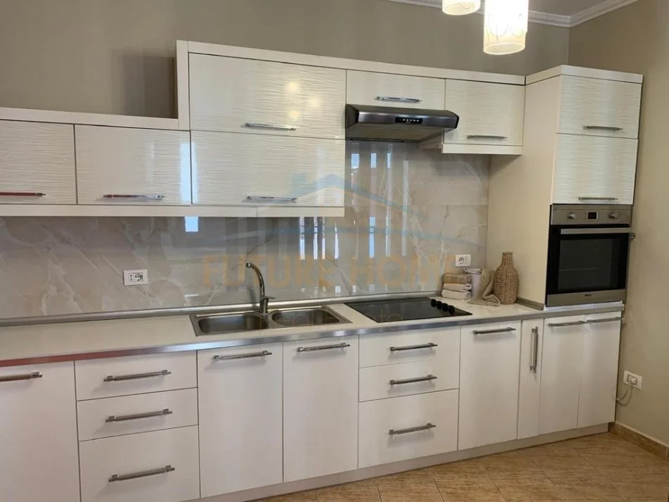 Durres, shitet apartament 1+1 Kati 5, 96 m² 145.000 € 