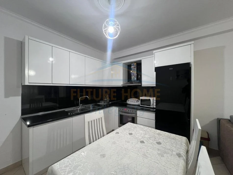 Tirane, shitet apartament 2+1 Kati 2, 102 m² 135.000 € 