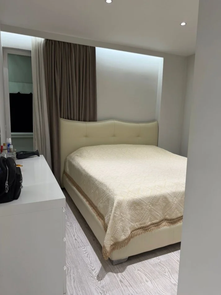 Tirane, shitet apartament 3+1+Ballkon Kati 7, 155 m² 600.000 € (Stadiumi Air Albania)