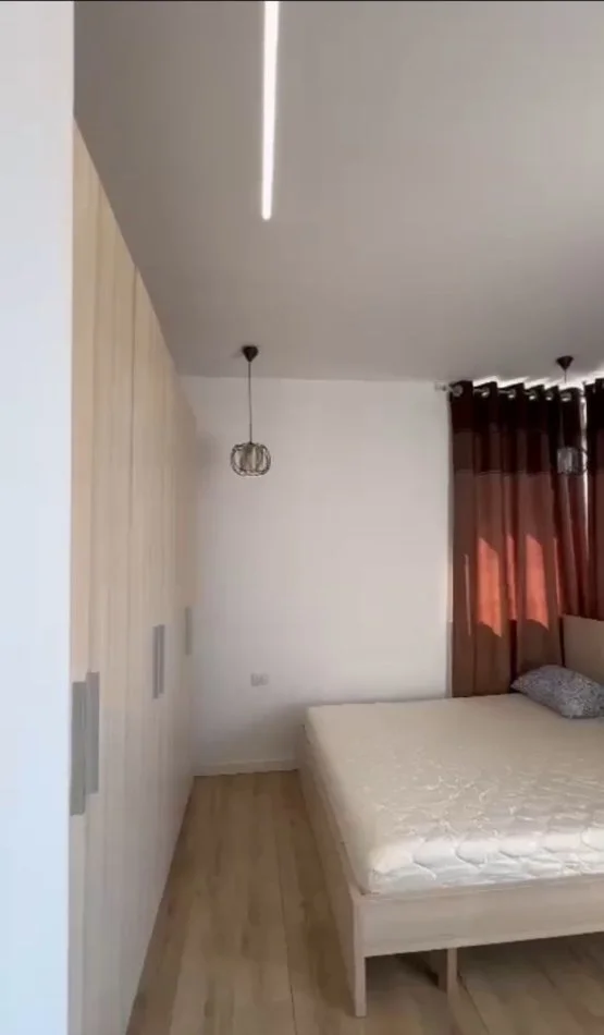 Tirane, jepet me qera apartament 2+1+Ballkon Kati 6, 80 m² 500 € (Kodra e diellit , prane market cok)