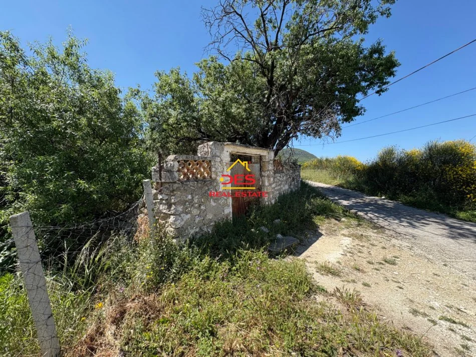 Vlore, shitet shtepi Kati 0, 80 m² 165.000 € (Kaninë)