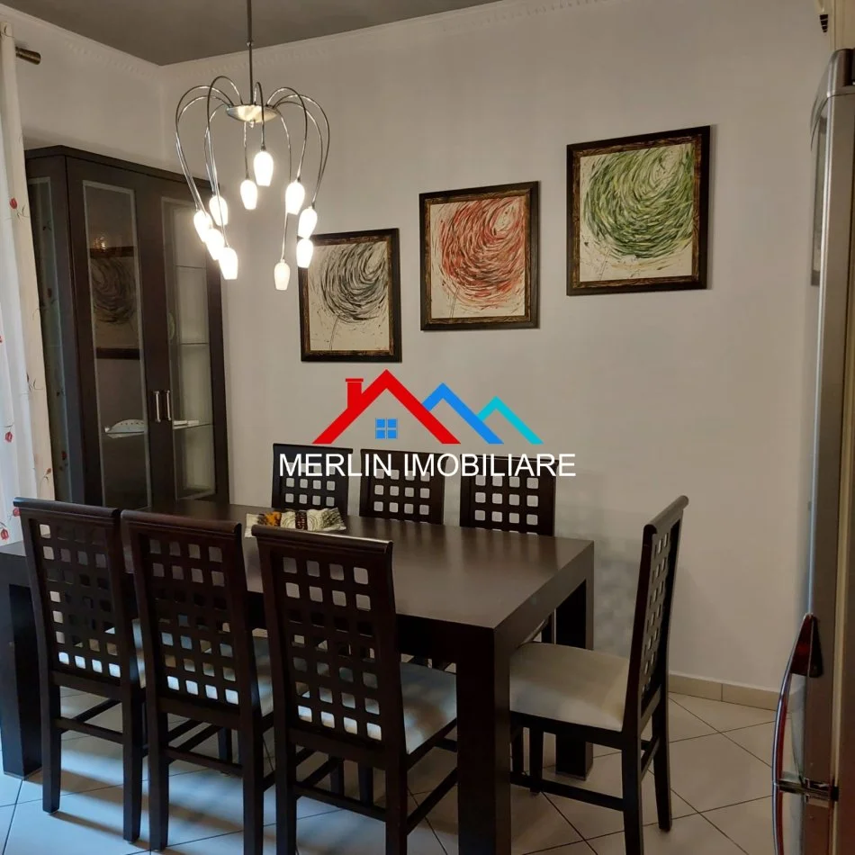 Tirane, jepet me qera apartament 2+1+Ballkon Kati 8, 72 m² 620 € (DON BOSKO)