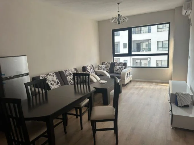 Tirane, jepet me qera apartament 1+1 Kati 4, 70 m² 350 € (Kamez)