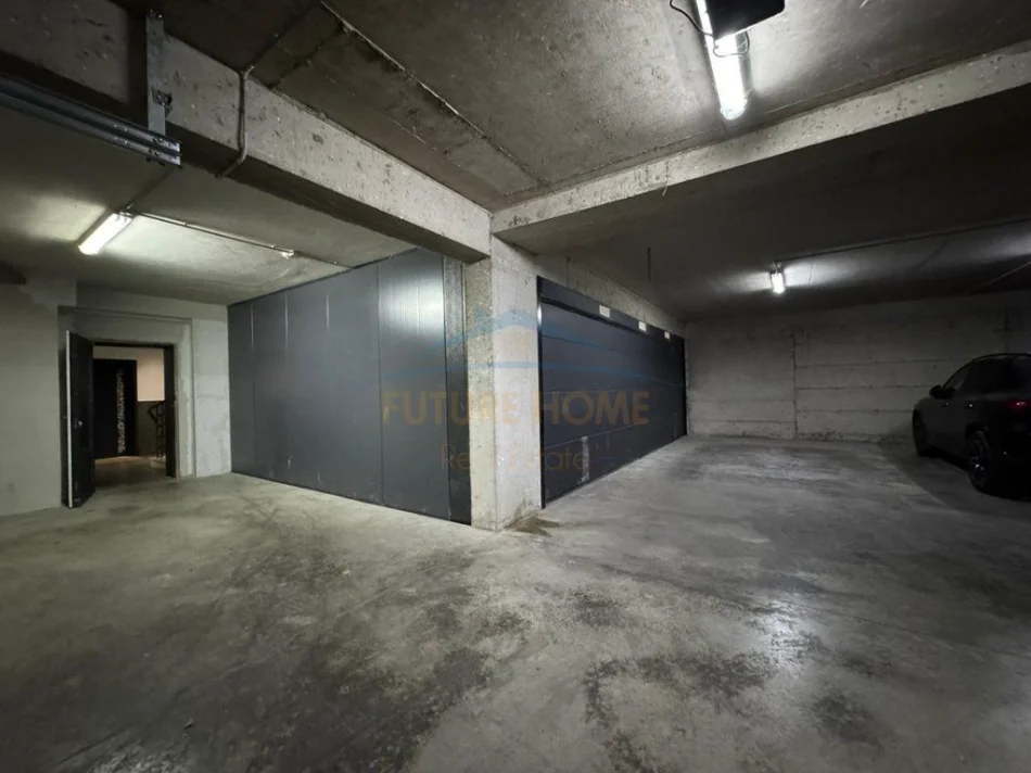 Tirane,Shitet, Penthouse 3+1+3 Poste Parkimi, Green Terrace , Kati 6, 352 m² 750.000 € (Liqeni Thate)
