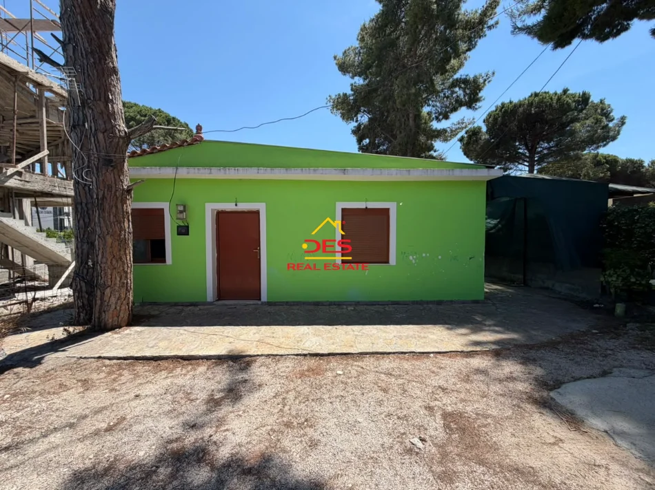 Vlore, shitet shtepi Kati 0, 49 m² 108.000 € (Rruga Sazani)