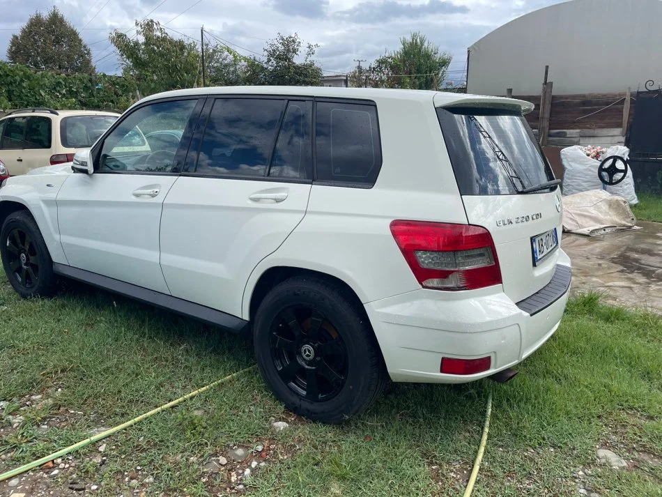 Tirane, shes makine Nafte, e bardhë automatik Klima 15 €