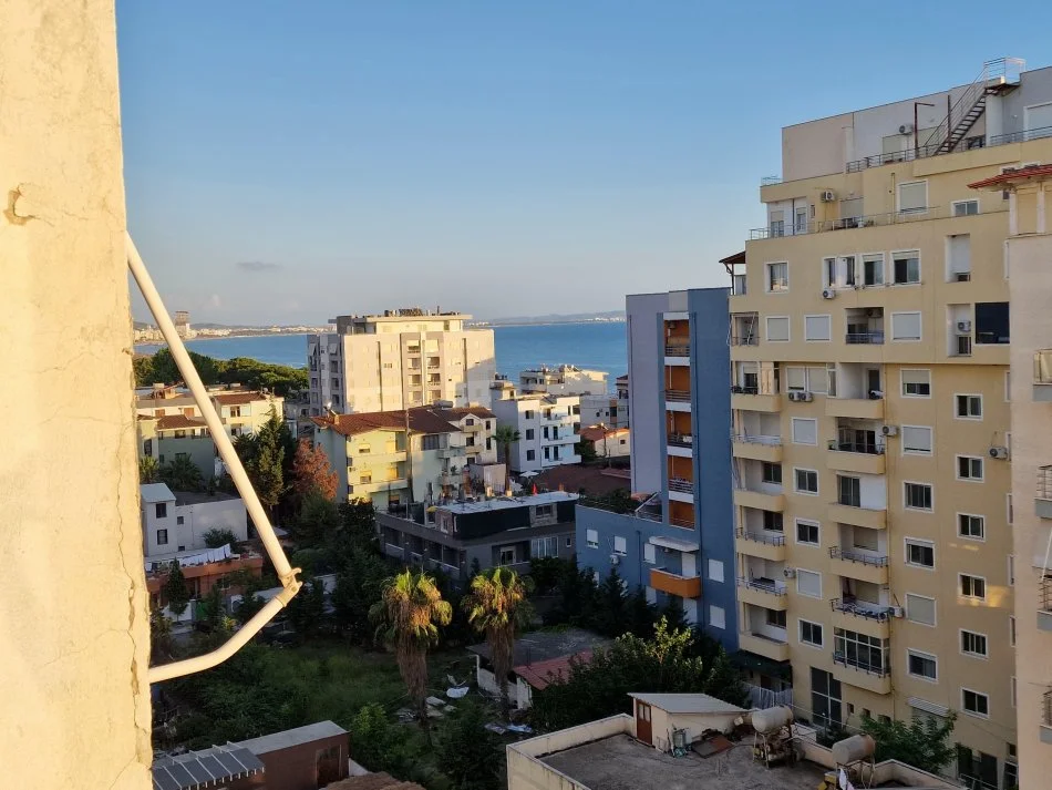 Plazh Durres, shitet apartament 3+1 Kati 8, 110 m² 135.000 €